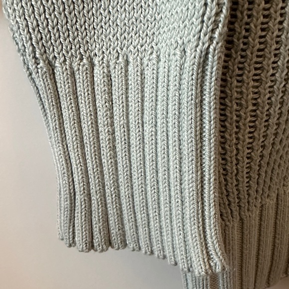 LOFT Light Olive Crew Neck Sweater - Picture 3 of 6